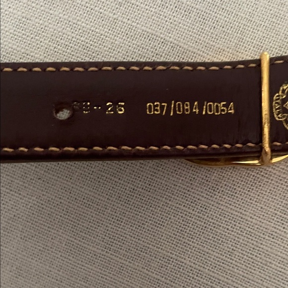 Gucci Tan Leather Belt with Gold GG Buckle - Picture 2 of 6